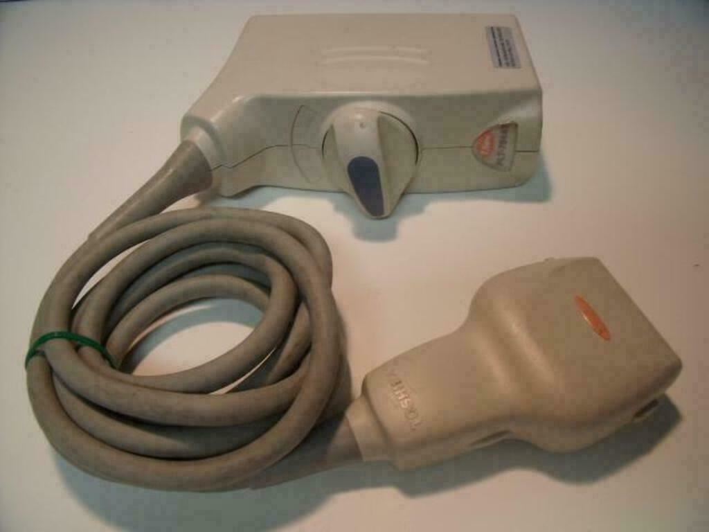 TOSHIBA PLT-704AT 7.5MHZ ULTRASOUND PROBE | PR5027 DIAGNOSTIC ULTRASOUND MACHINES FOR SALE