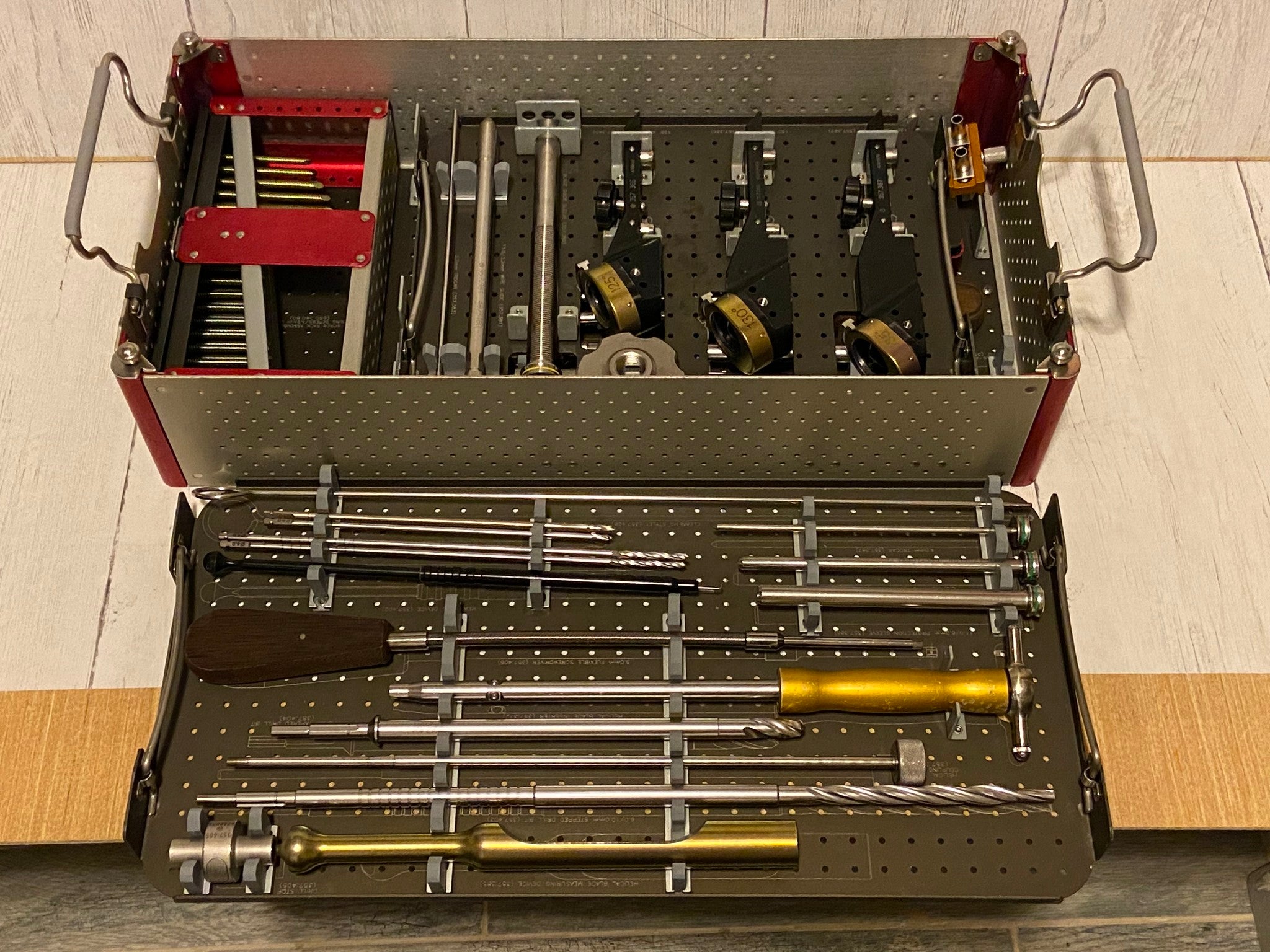 SYNTHES Titanium Tronchanteric Fixation Nail Locking Set DIAGNOSTIC ULTRASOUND MACHINES FOR SALE