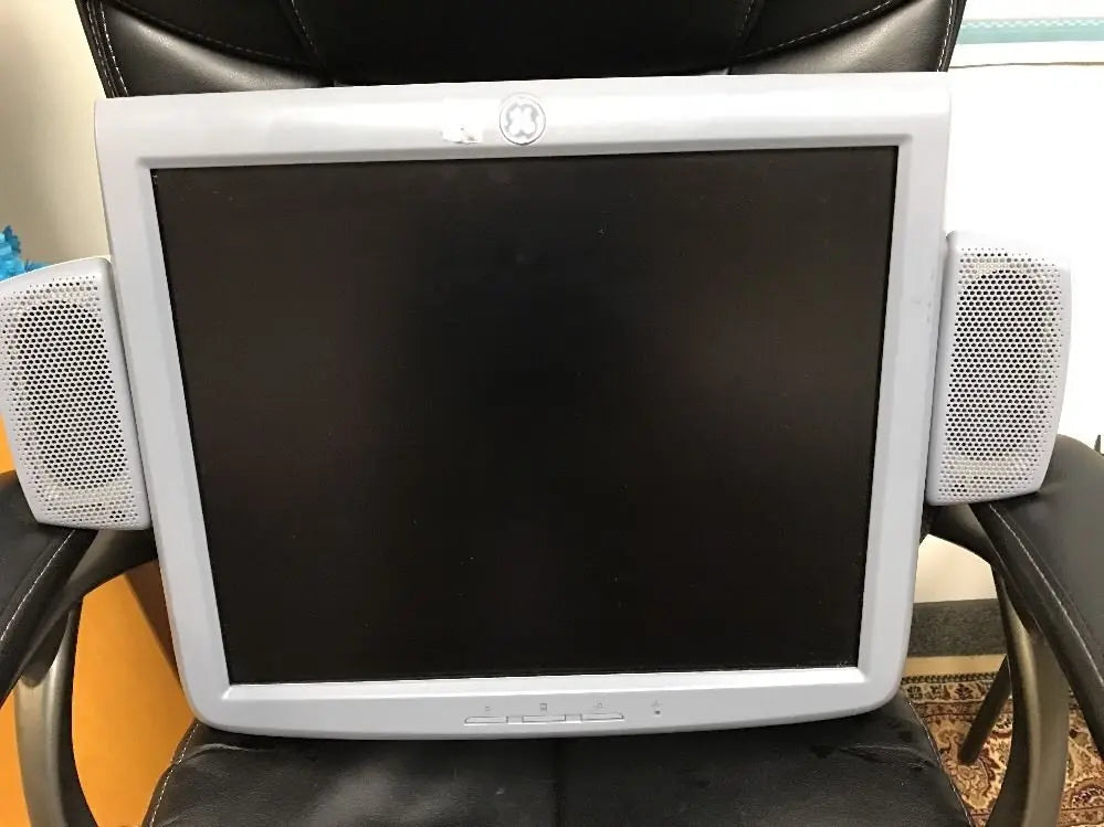 GE Ultrasound 19" LCD Monitor Model 5212808/GA700 DIAGNOSTIC ULTRASOUND MACHINES FOR SALE