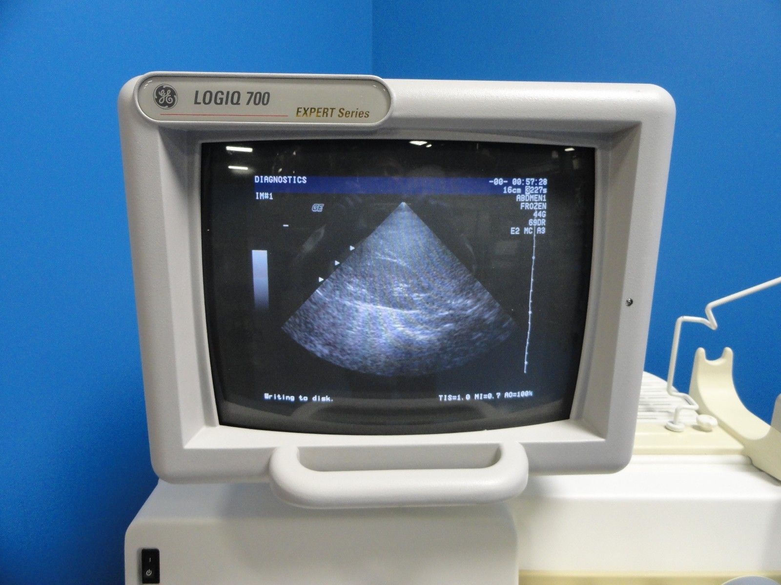 GE 227s P/N 2118743 Phased Array Sector Probe W/ Hook for GE Logiq 700 (8542) DIAGNOSTIC ULTRASOUND MACHINES FOR SALE