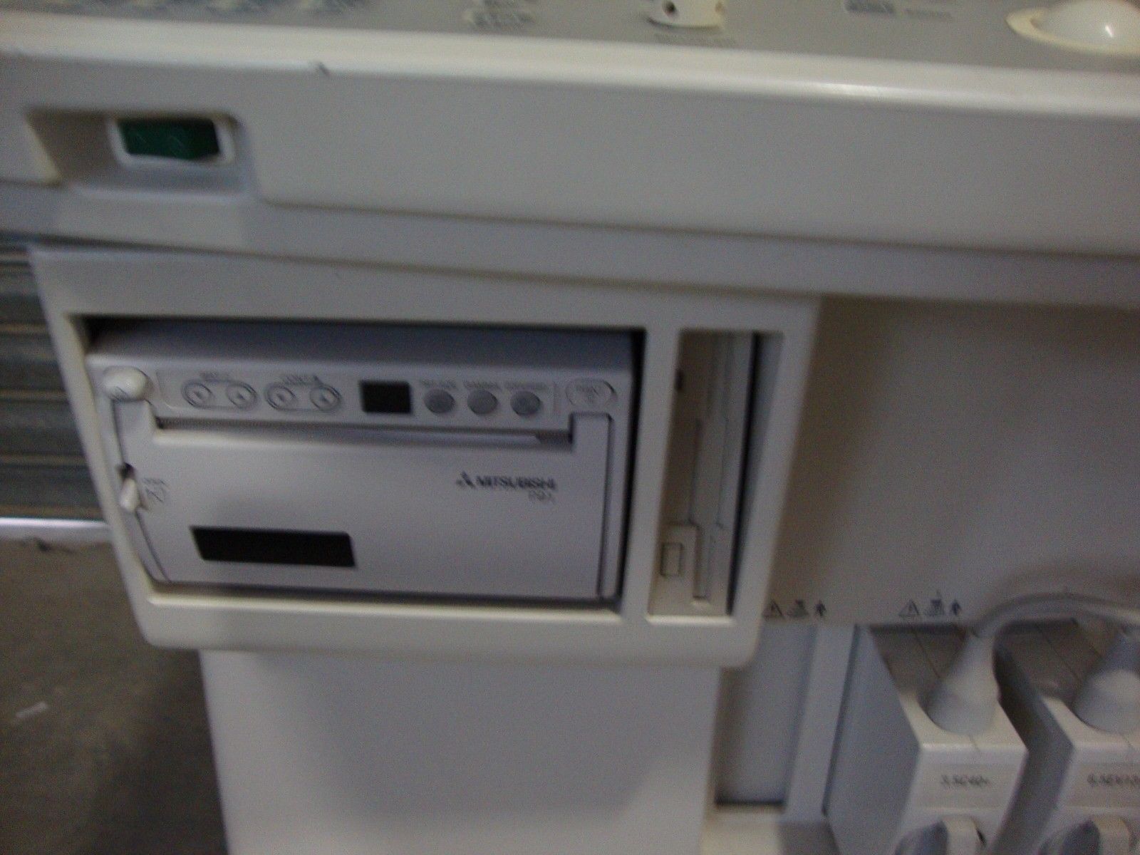 siemens sienna diagnostic ultrasound system GM-6601A2E00 2002 DIAGNOSTIC ULTRASOUND MACHINES FOR SALE