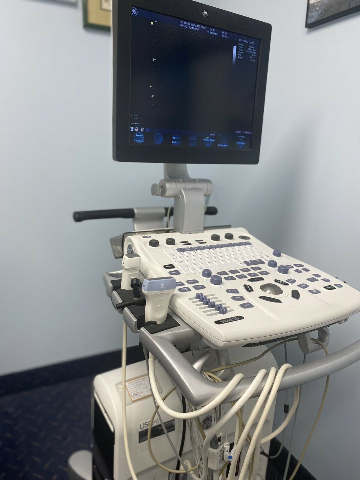 GE Vivid S6 Cardiovascular Ultrasound 2 probes Medical Equipment DIAGNOSTIC ULTRASOUND MACHINES FOR SALE