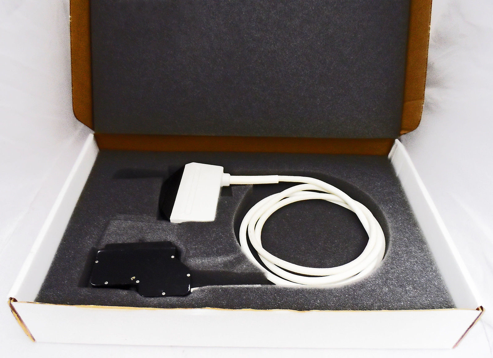 Diasonics Slightly Curved Linear Array Ultrasound Transducer Probe 100-01984-00 DIAGNOSTIC ULTRASOUND MACHINES FOR SALE