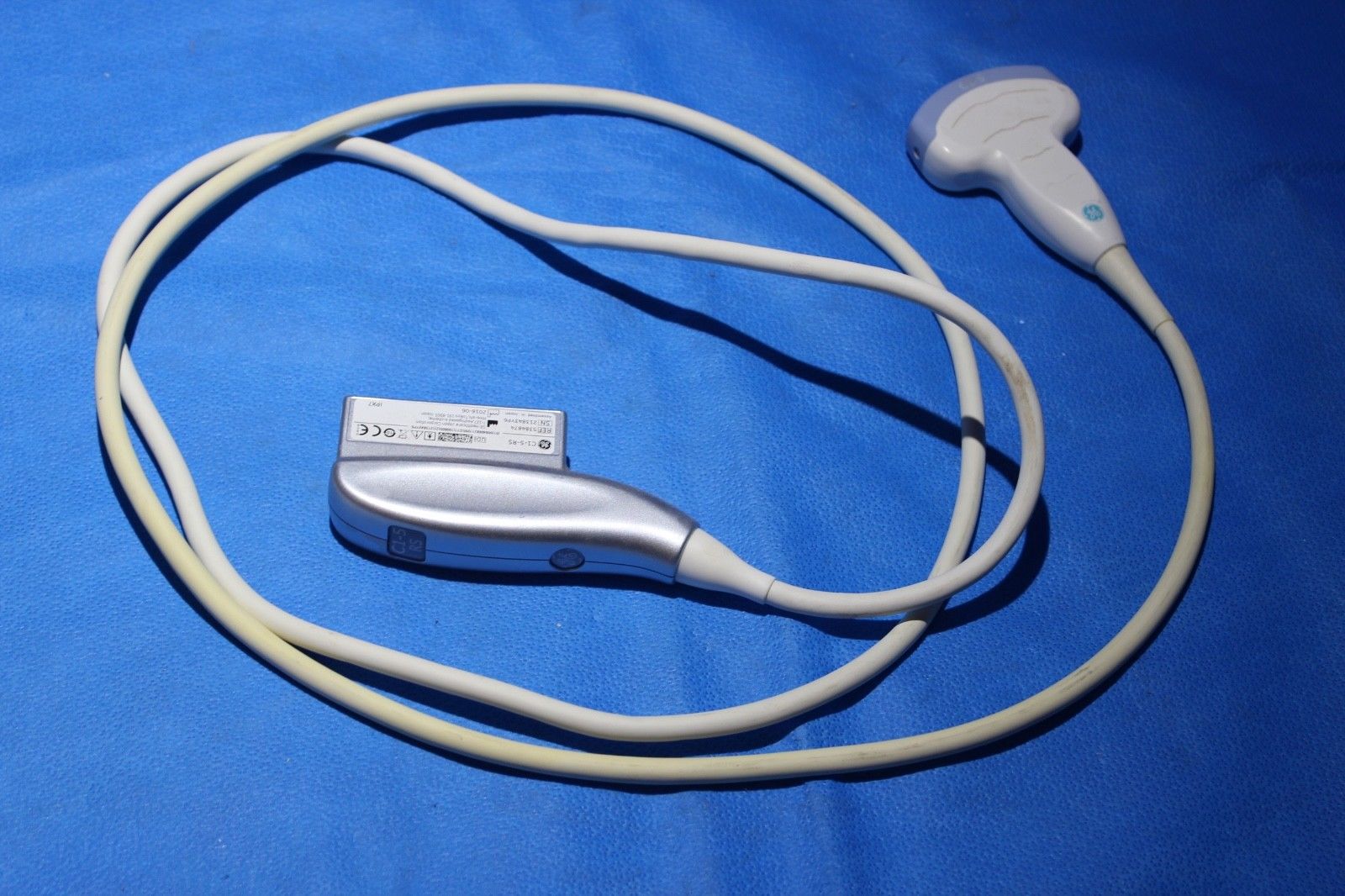 a close up of a probe