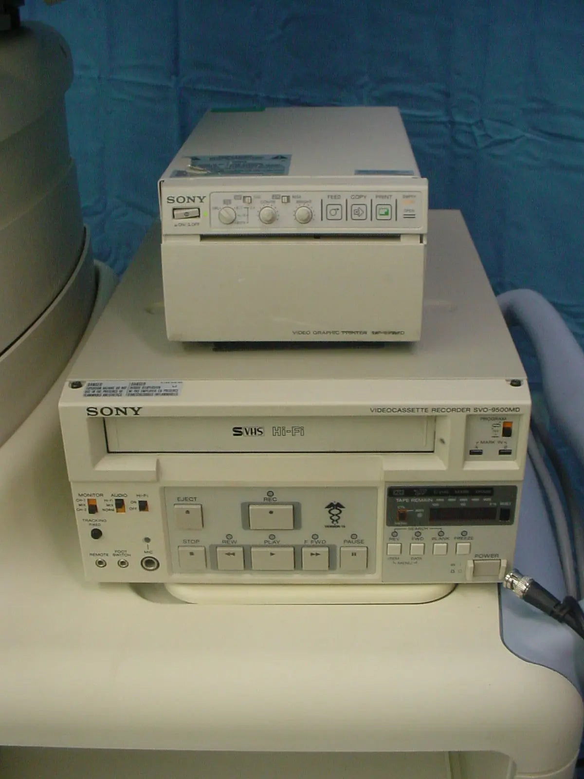 GE Logiq 7 Ultrasound Portable/Mobile System with Printer & Video Recorder DIAGNOSTIC ULTRASOUND MACHINES FOR SALE