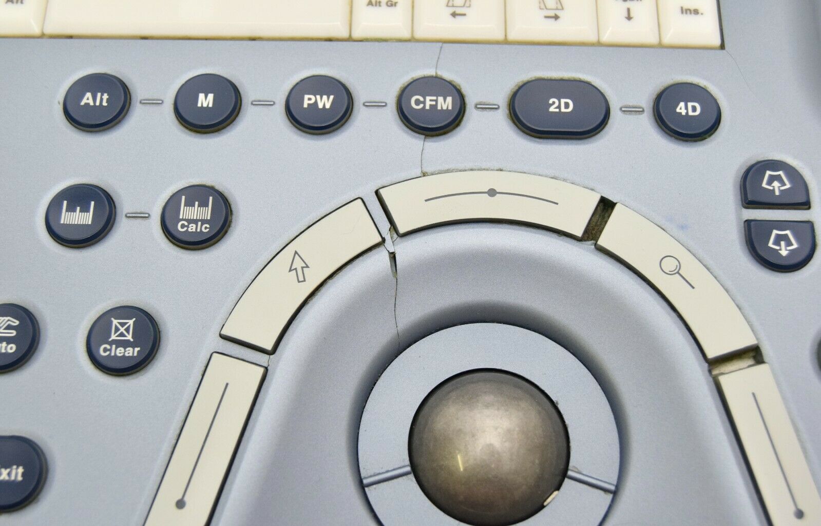 GE Voluson I BT14 portable ultrasound with 3 probes (year of manufacture 2016) DIAGNOSTIC ULTRASOUND MACHINES FOR SALE