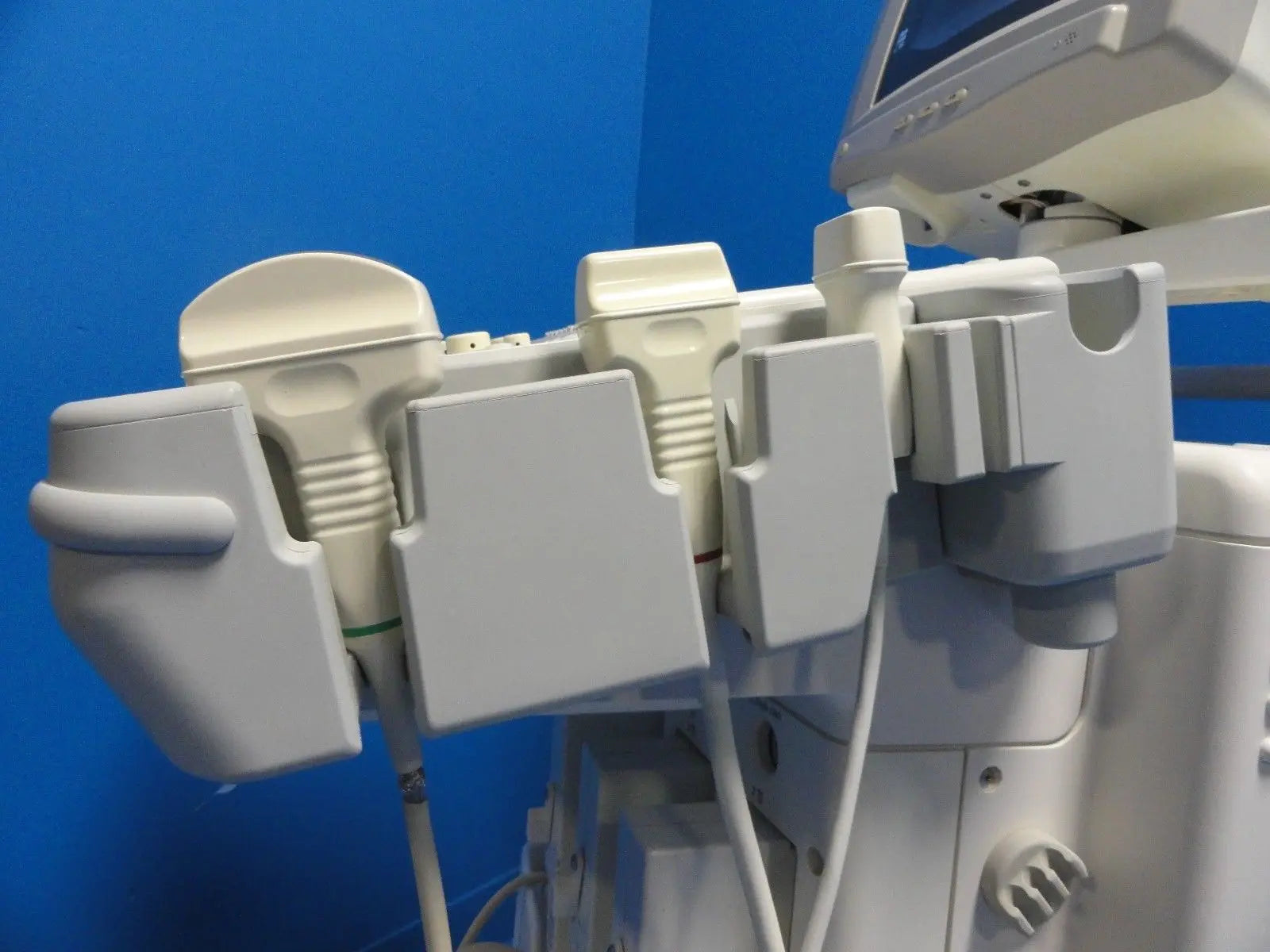 GE Logiq 500 Pro Series Ultrasound W/ C358, S222, LA39 Probes & Printer ~ 13875 DIAGNOSTIC ULTRASOUND MACHINES FOR SALE