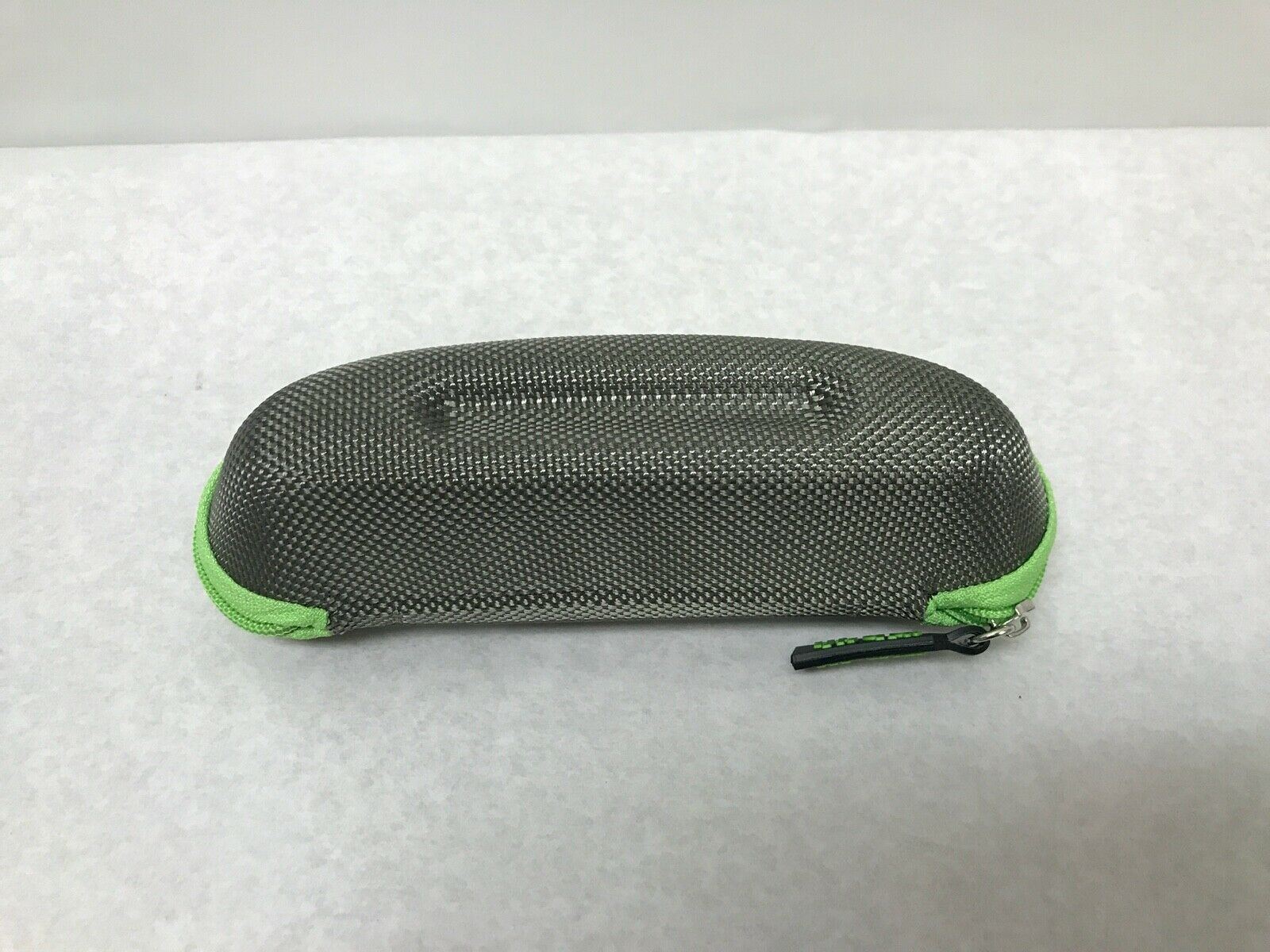 DB 4K Gray and Green Eyeglasses Hard Case | KMOPT-86 DIAGNOSTIC ULTRASOUND MACHINES FOR SALE