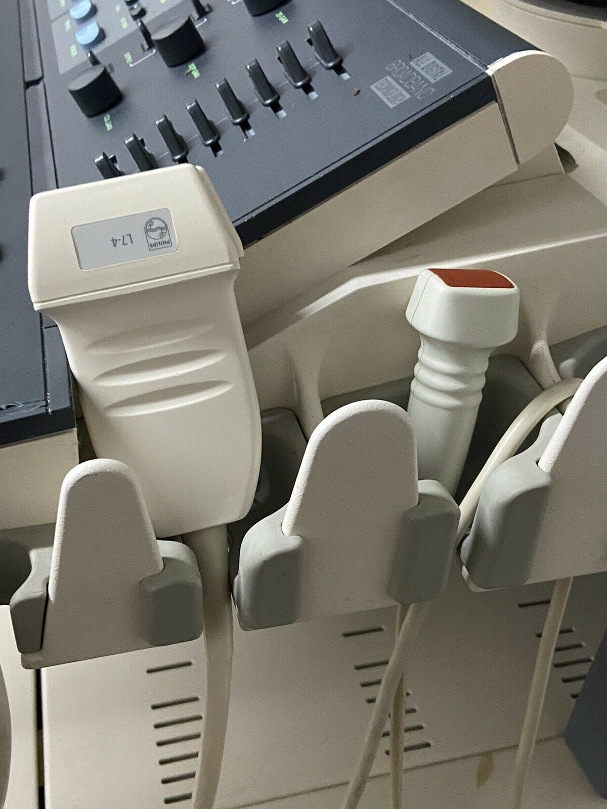 Philips Healthcare HDI3000 Diagnostic Ultrasound Machine Includes 2 PROBE DIAGNOSTIC ULTRASOUND MACHINES FOR SALE