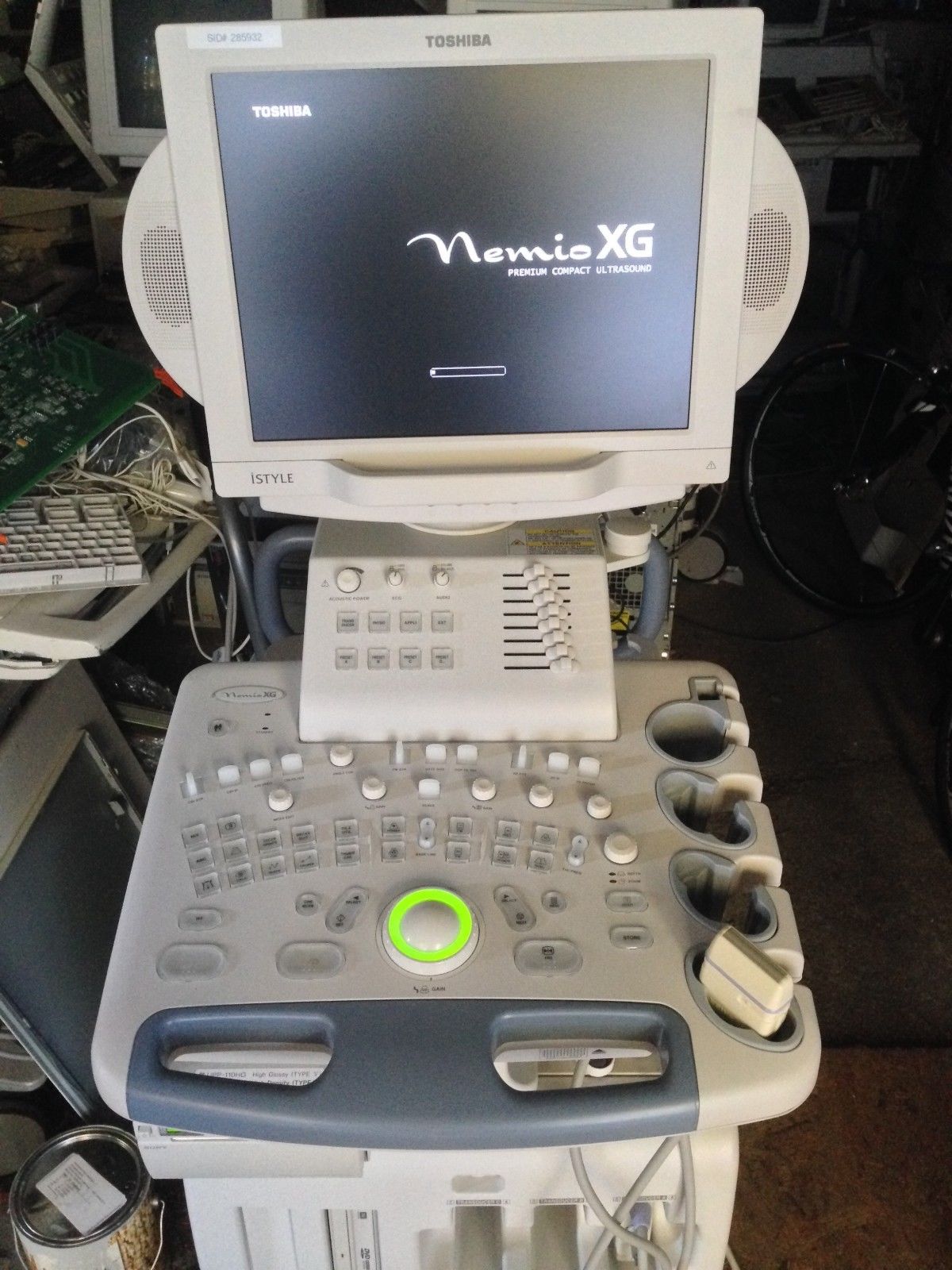 Toshiba Diagnostic Ultrasound System Nemio XG SSA-580A- Flat screen DIAGNOSTIC ULTRASOUND MACHINES FOR SALE