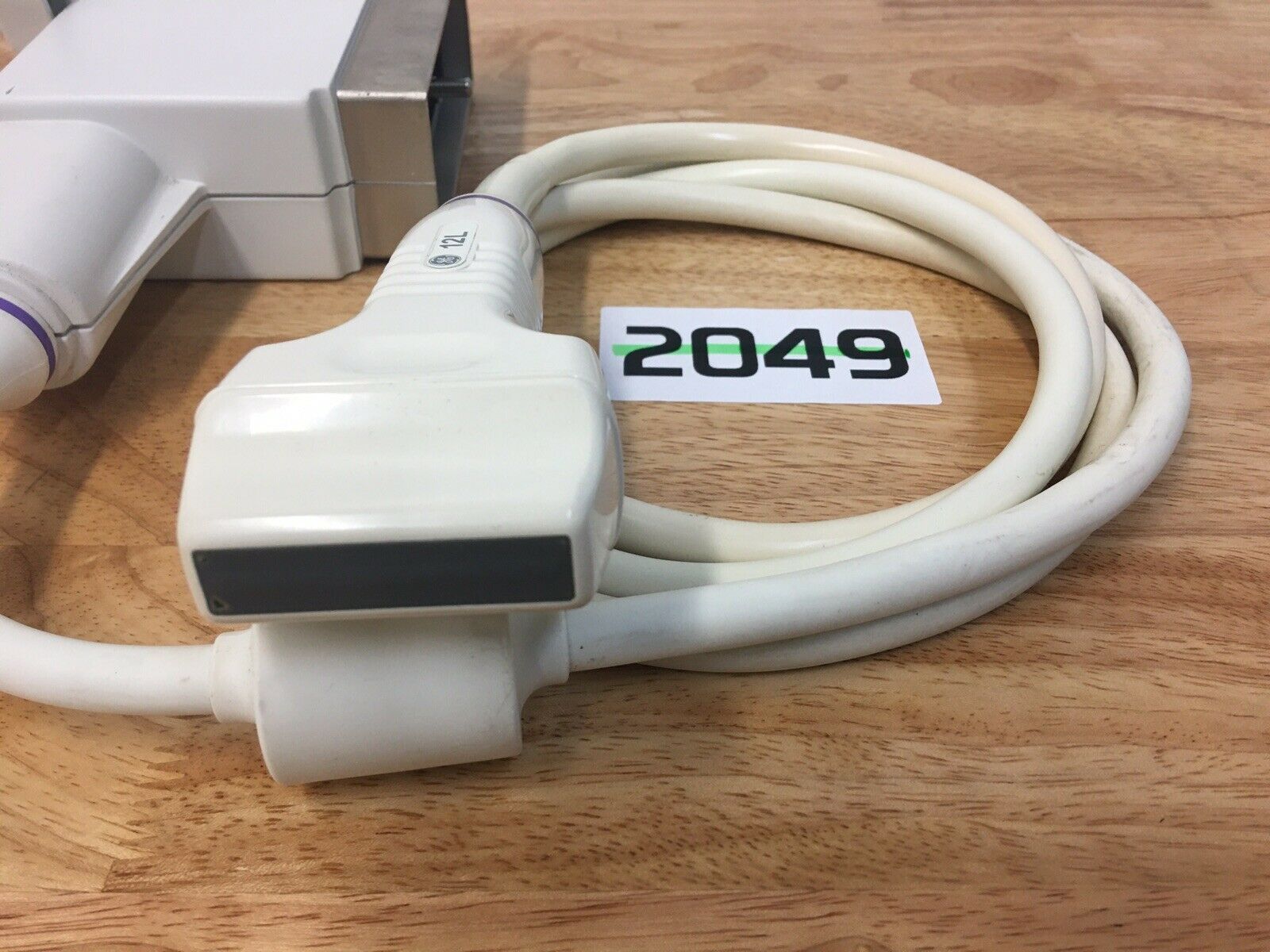 GE Ultrasound Linear 12L-RS Transducer (M2049) DIAGNOSTIC ULTRASOUND MACHINES FOR SALE