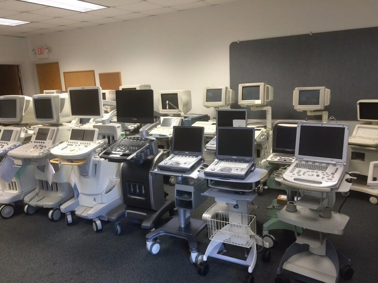 Siemens X300 Premium Edition Ultrasound System with Cardiac Probe DIAGNOSTIC ULTRASOUND MACHINES FOR SALE