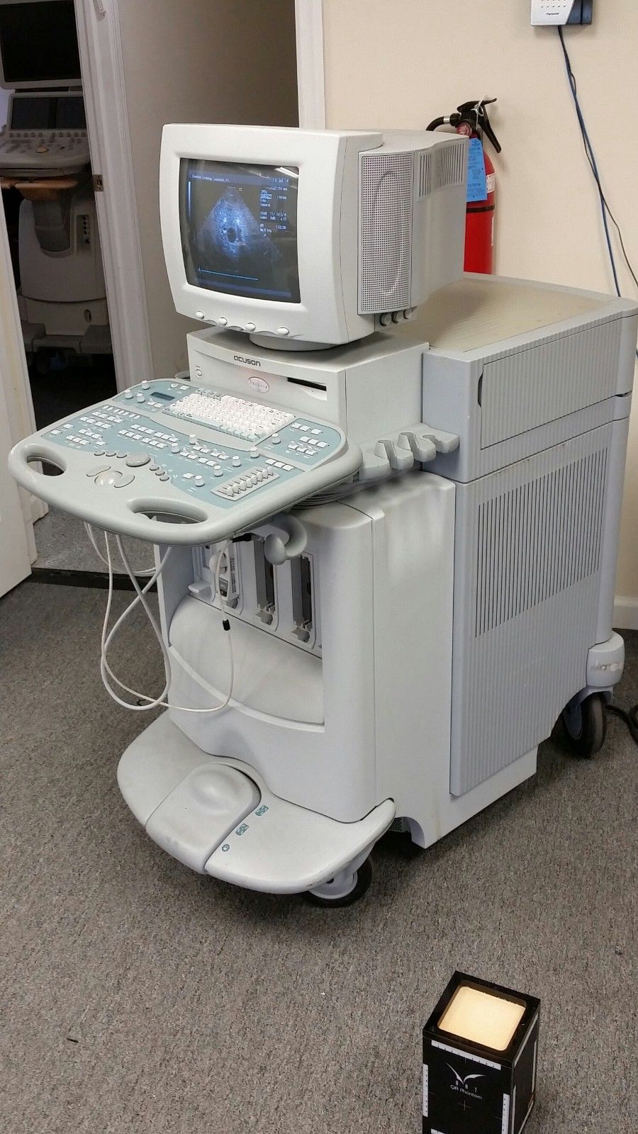Seimens - Acuson Sequoia C256 Ultrasound System with 3V2c Cardiac Probe DIAGNOSTIC ULTRASOUND MACHINES FOR SALE