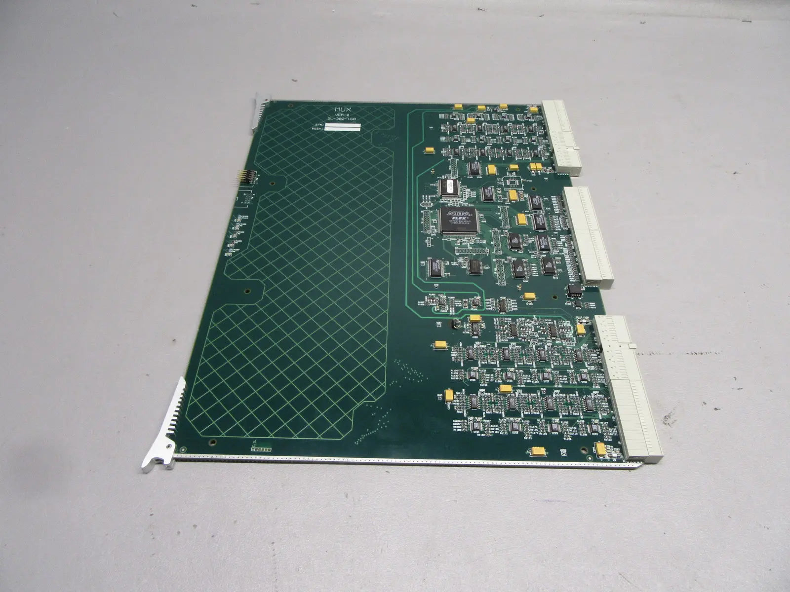 GE Vivid 3 MUX V3 Board 2253038-2 Ultrasound Board