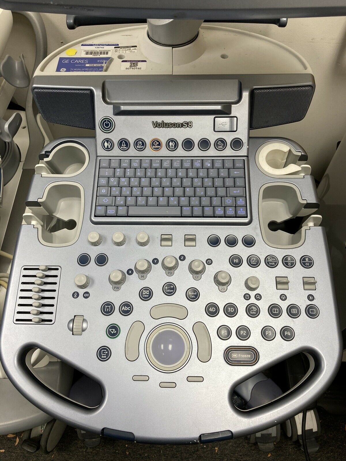 GE Voluson S8 BT11 Ultrasound System DIAGNOSTIC ULTRASOUND MACHINES FOR SALE