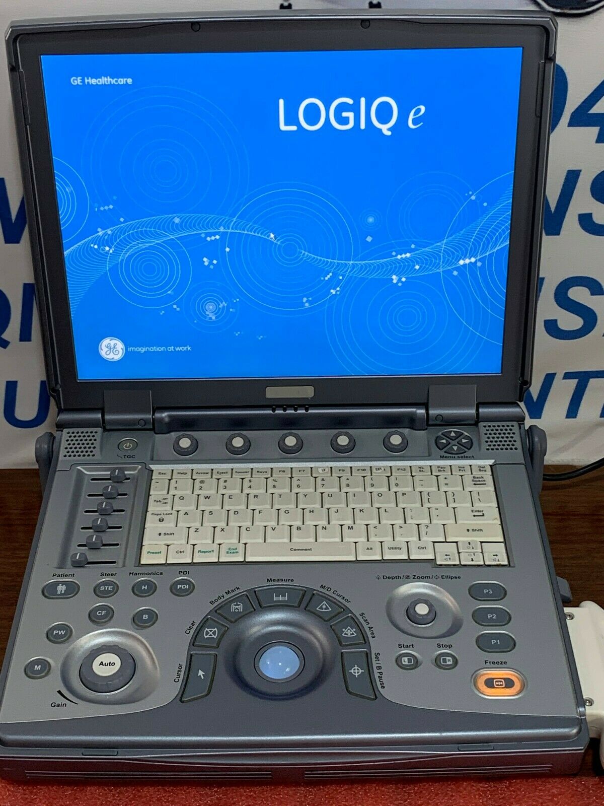 GE LOGIQ E BT11 ULTRASOUND (DOM 2011) WITH 1 TRANSDUCER INCLUDED DIAGNOSTIC ULTRASOUND MACHINES FOR SALE