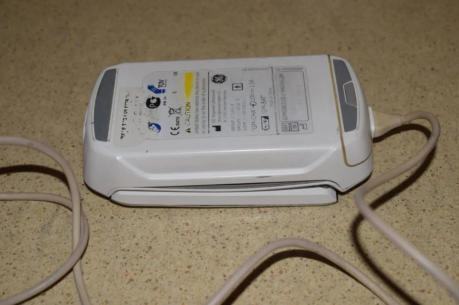 GE VSCAN PORTABLE ULTRASOUND SYSTEM W/ PROBE DIAGNOSTIC ULTRASOUND MACHINES FOR SALE