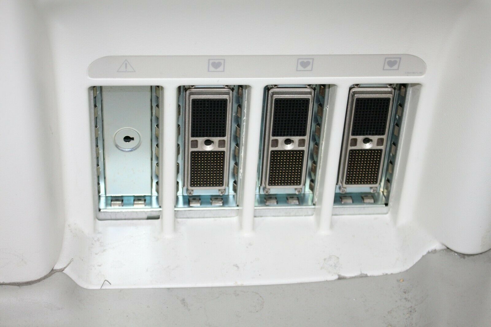 GE Vivid 7 Dimension Ultrasound W/ Printer& VHS DIAGNOSTIC ULTRASOUND MACHINES FOR SALE