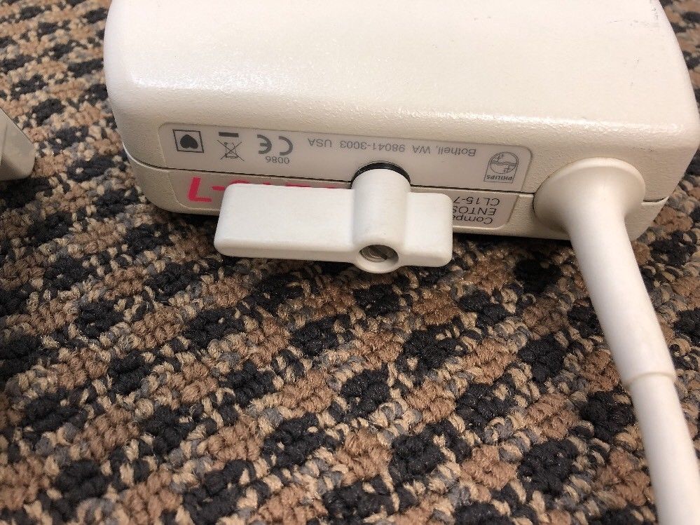 probe connector white on floor